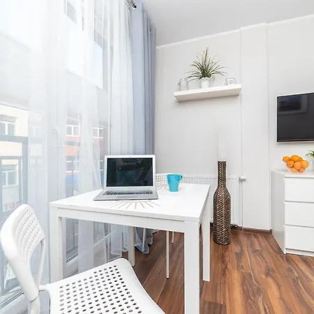 Sobieskiego 2 Parking Gratiss * Бидгощ